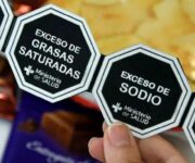 El Gobierno busca la derogación de la Ley de Etiquetado Frontal