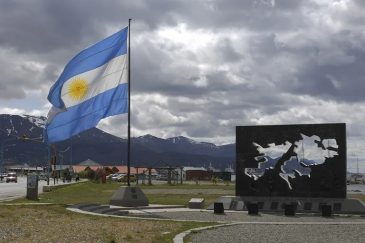 Veteranos de Malvinas: “La memoria se defiende en cada cancha”