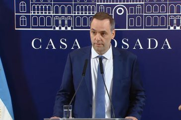 Adorni confirmó que no será candidato en CABA en 2027